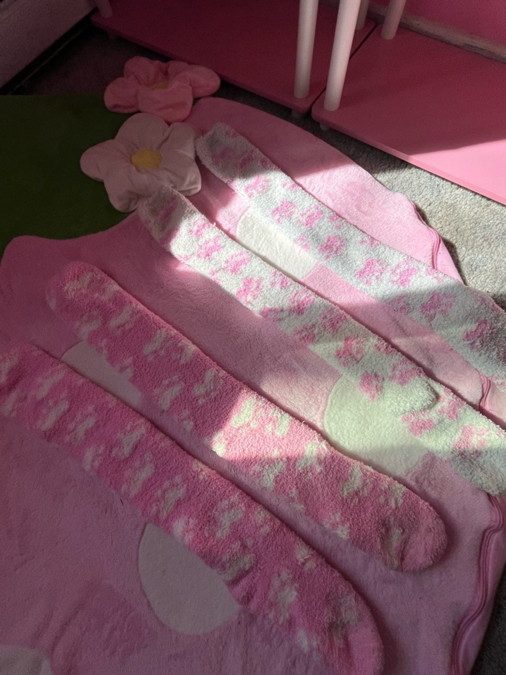BUNDLE of pink and white thigh high paw print socks